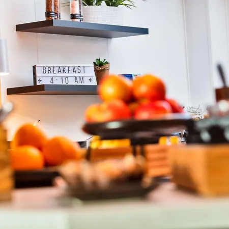 Aiden By Western Harstad Narvik Airport 3*