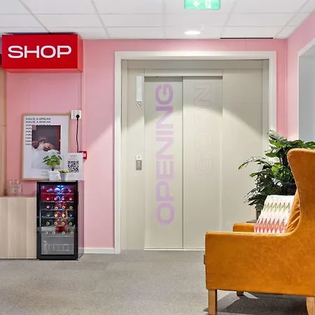 Aiden By Western Harstad Narvik Airport Evenesmarkja