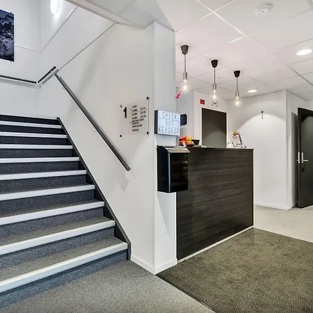 Aiden By Western Harstad Narvik Airport 3*